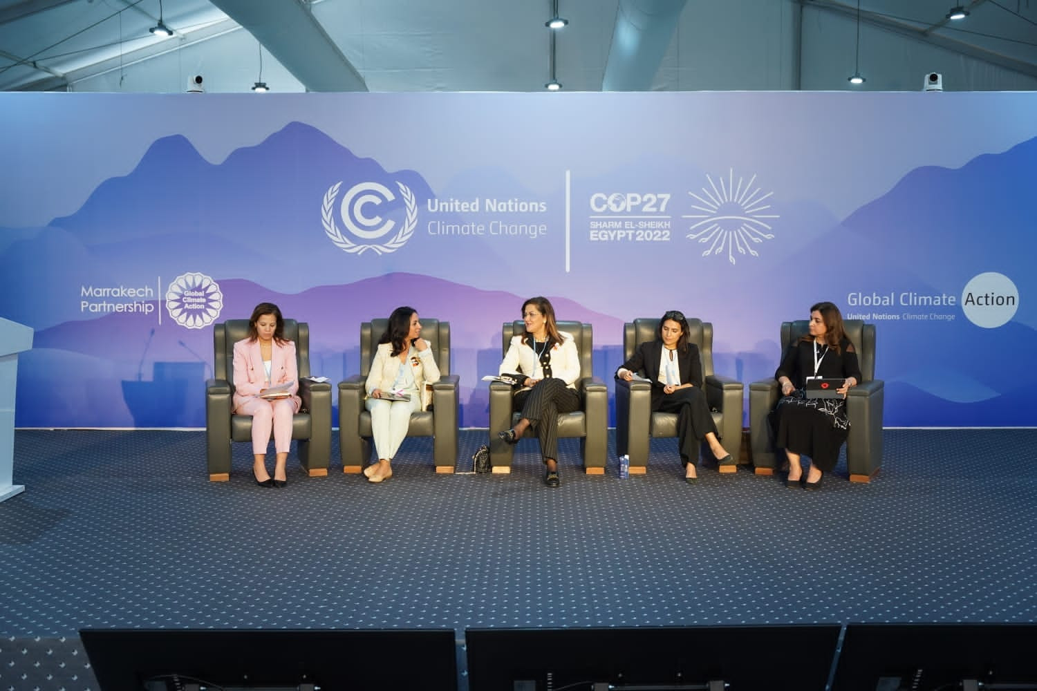 وزيرة التخطيط