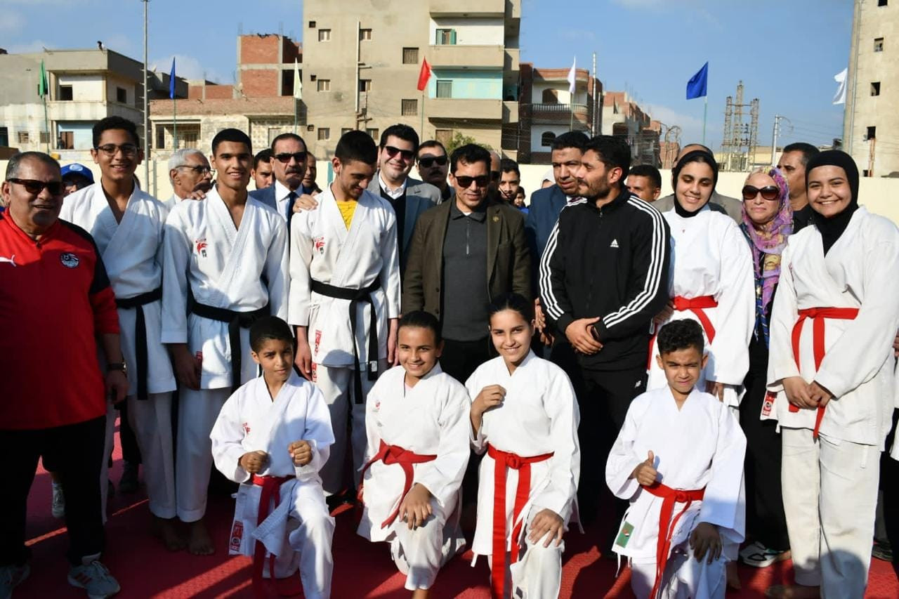 الشباب والرياضة