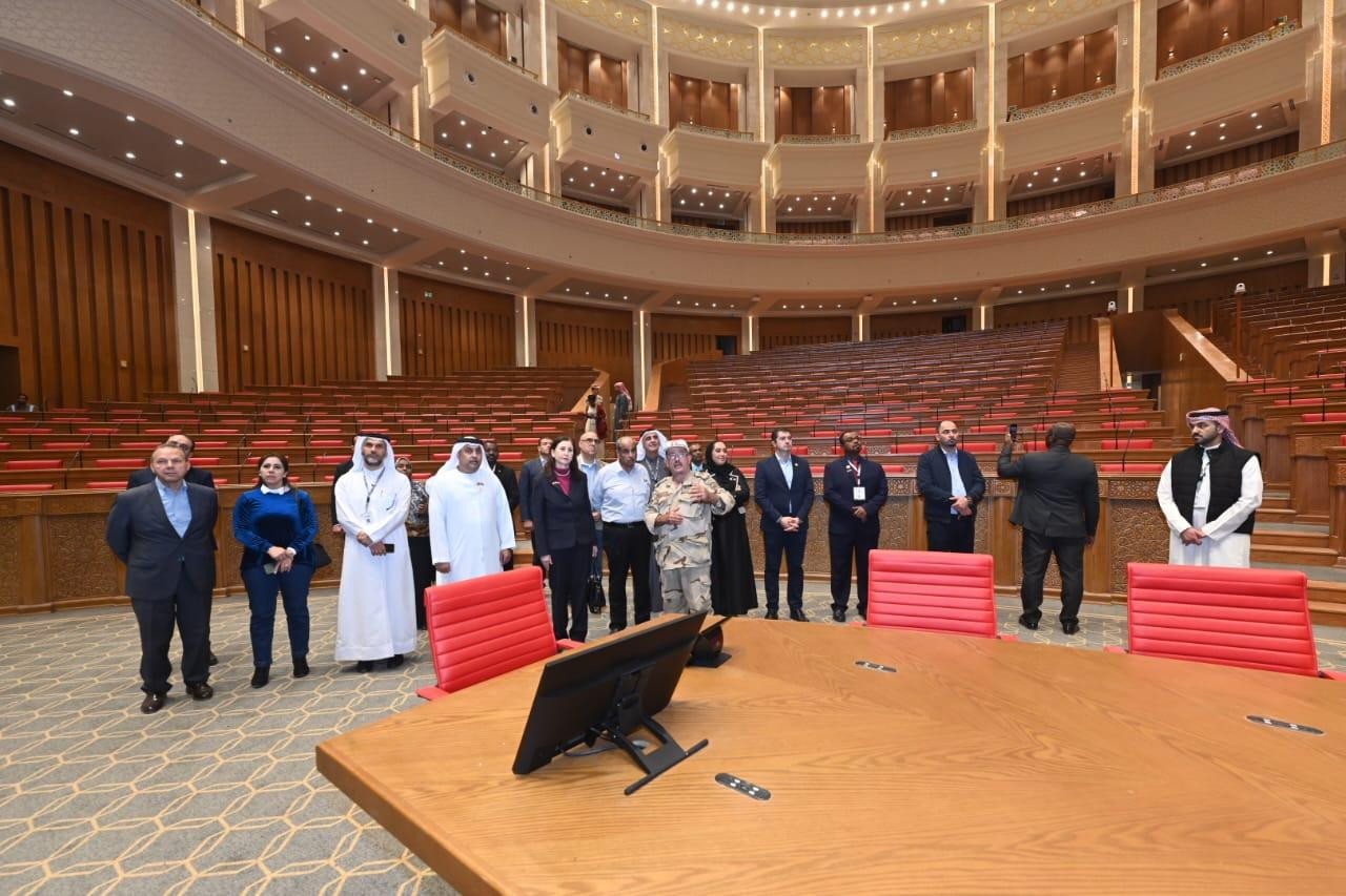 وزير الإسكان