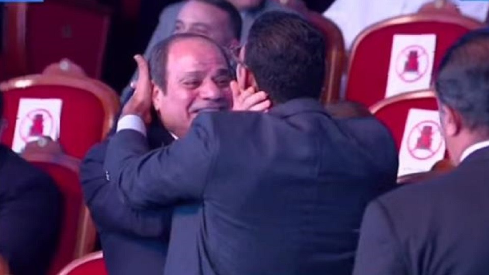 قادرون باختلاف