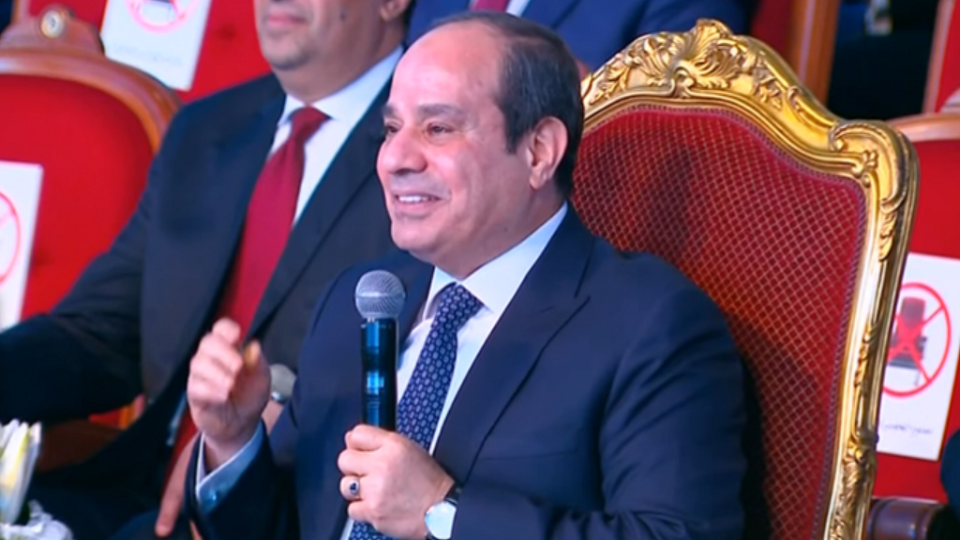 قادرون باختلاف