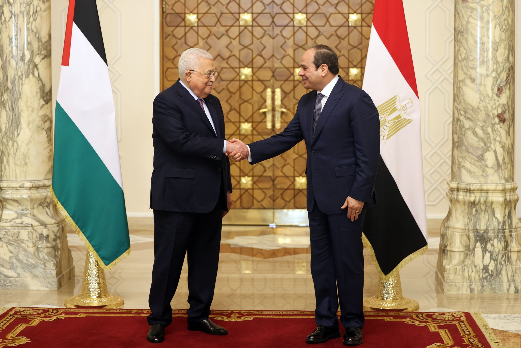 القمة الثلاثية