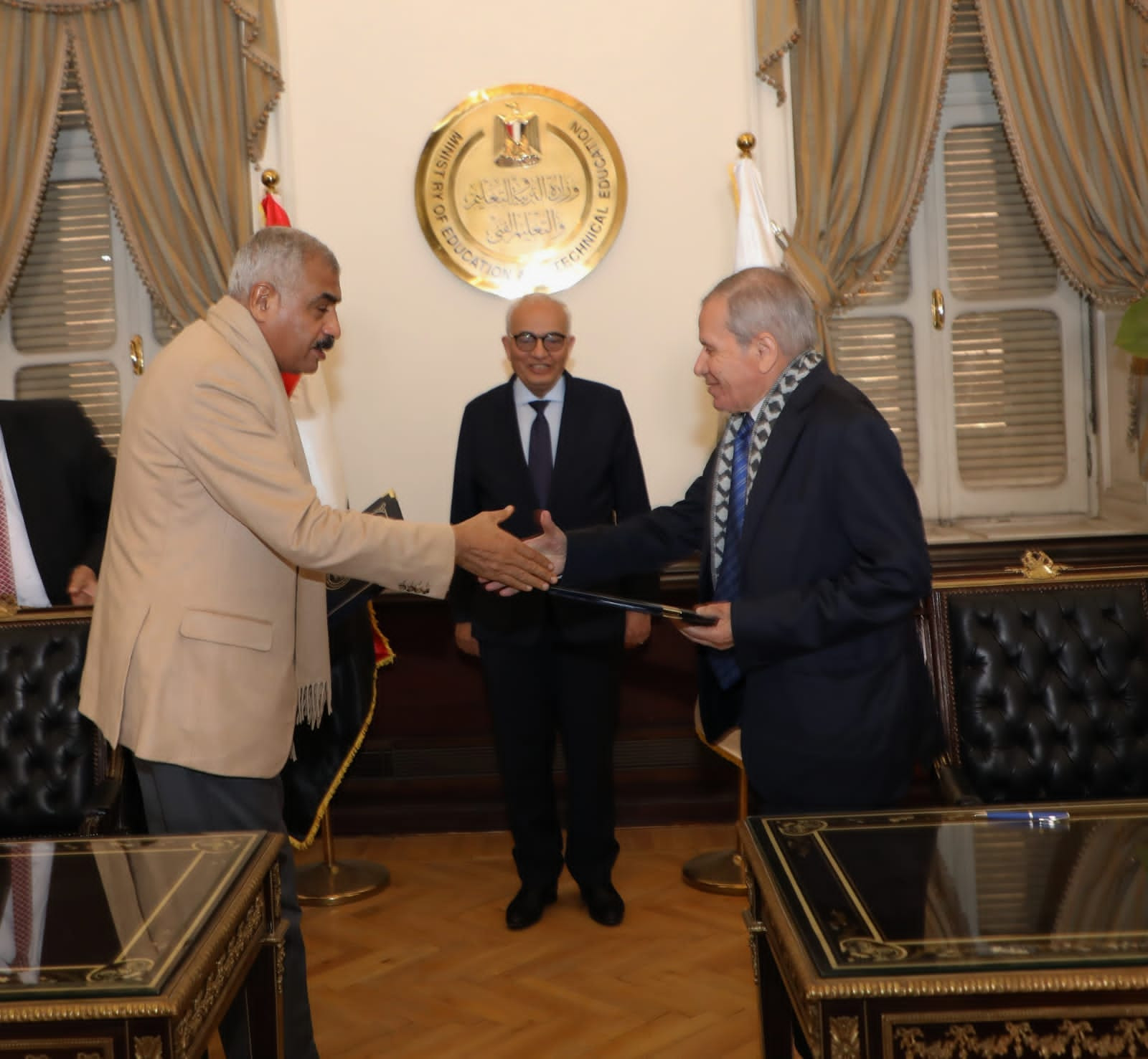 التعليم وطلعت مصطفى