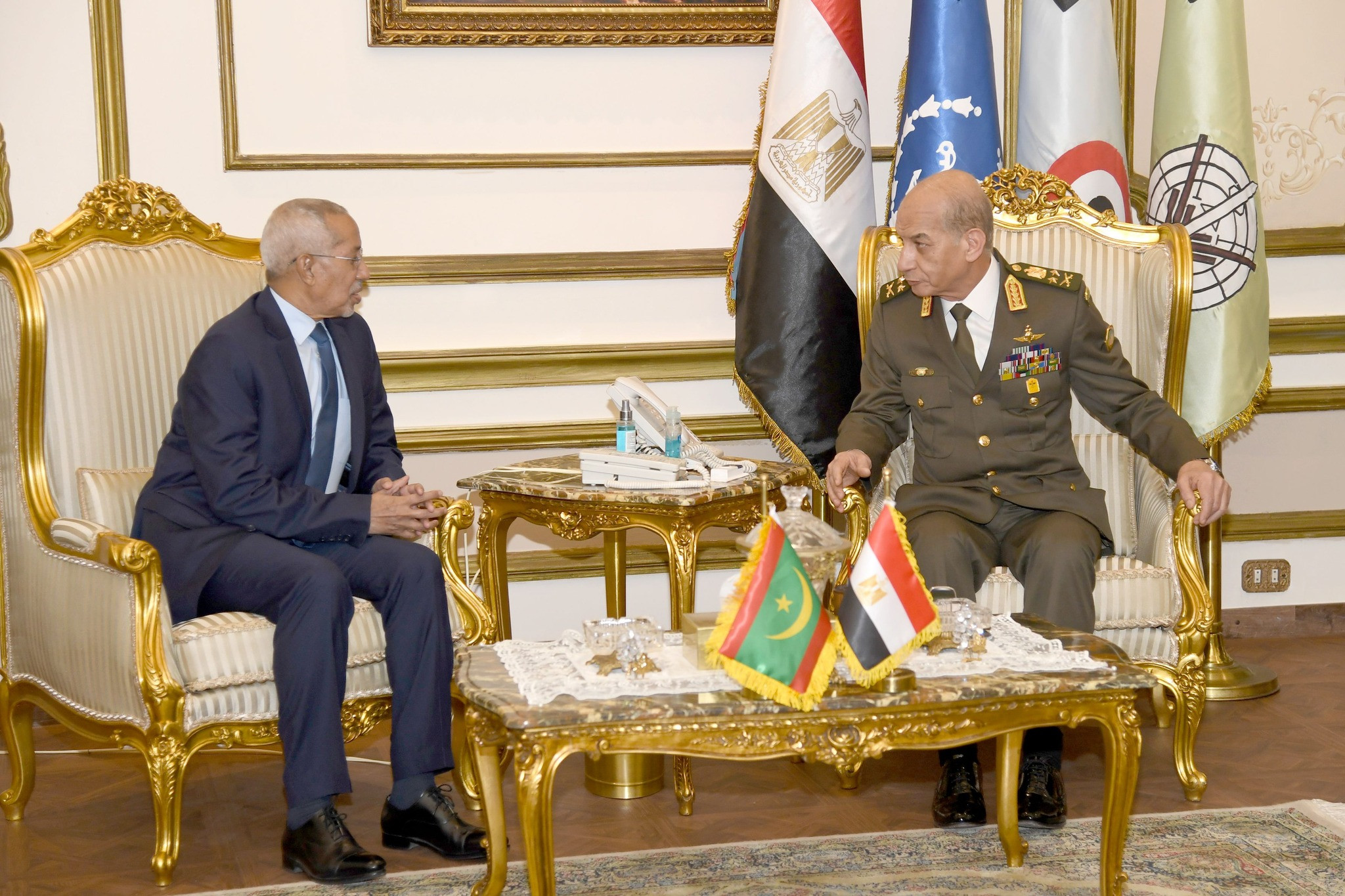 وزير الدفاع