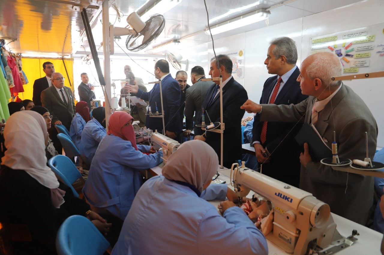 القوي العاملة