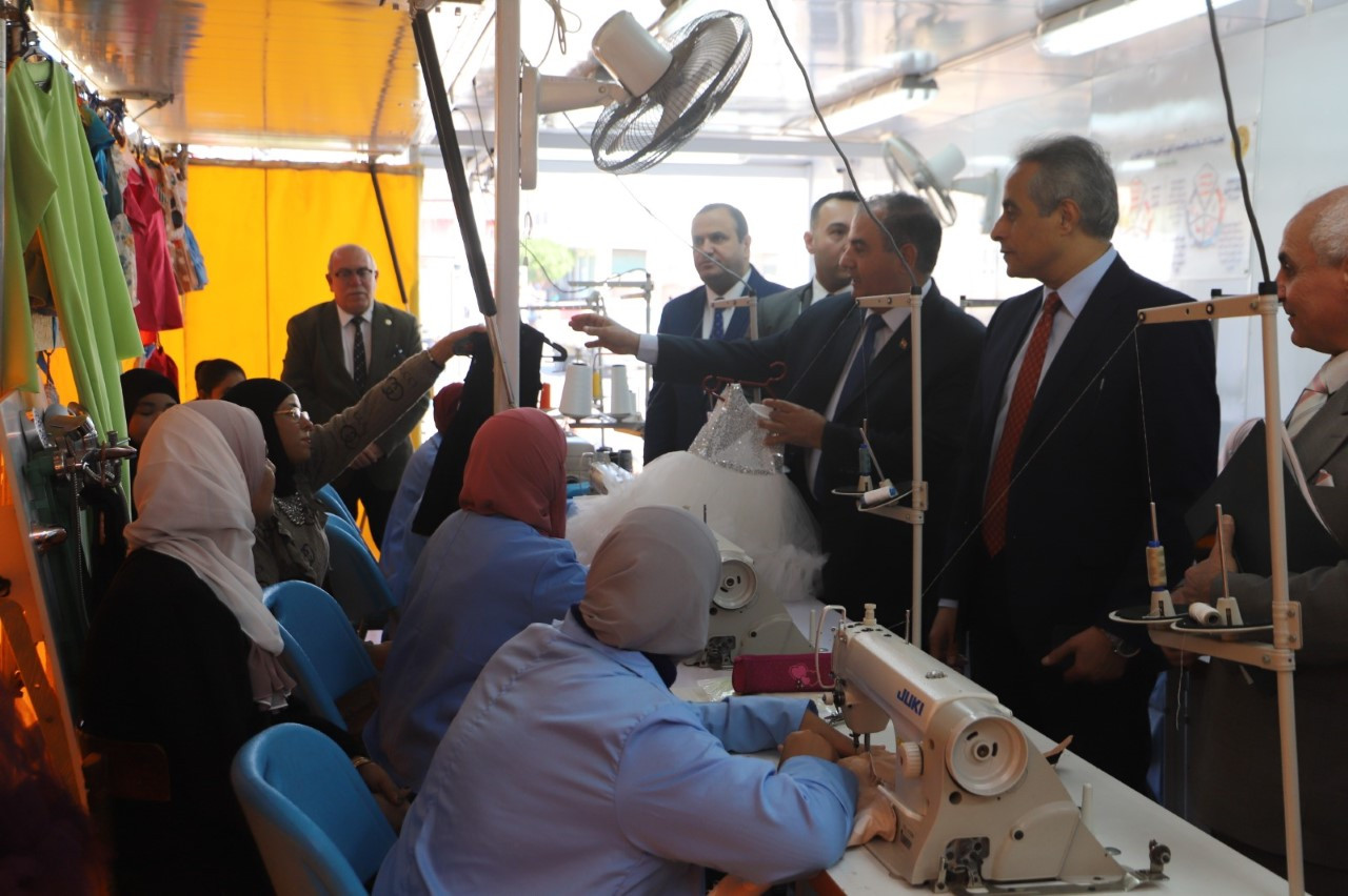 القوي العاملة