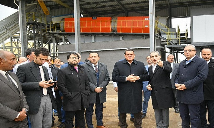 وزير التنمية المحلية