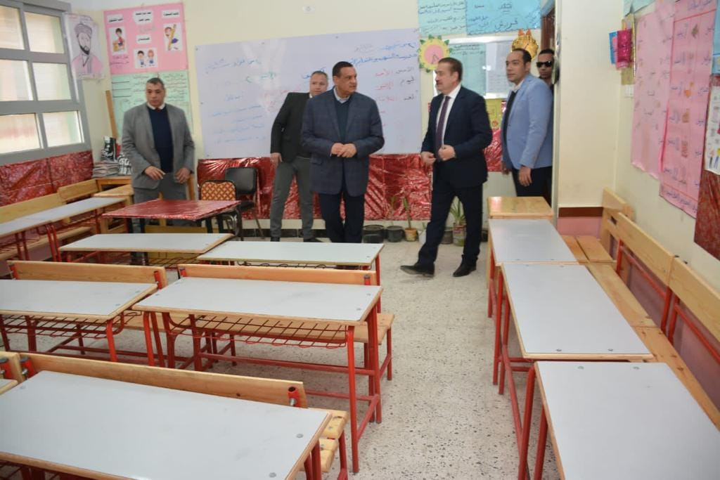 وزير التنمية المحلية ومحافظ المنوفية