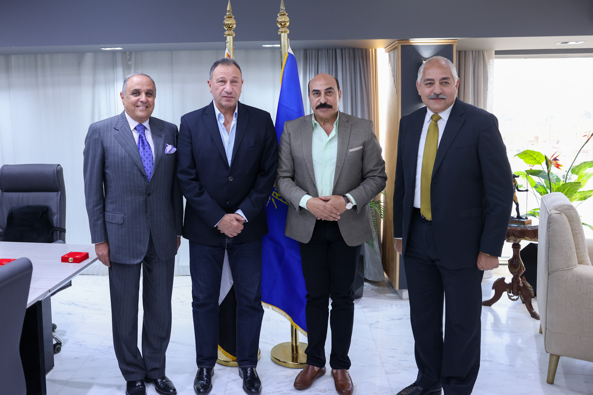 الخطيب ومحافظ اسوان