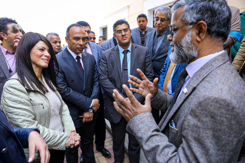 المشاط وبانوفا