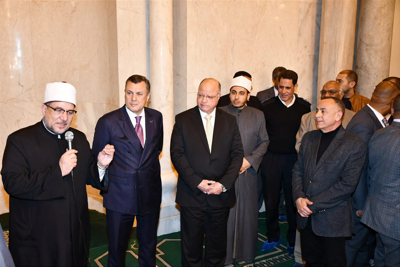 وزيرا الأوقاف والسياحة