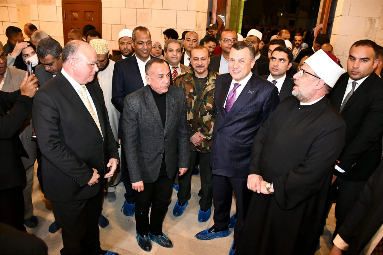 وزيرا الأوقاف والسياحة