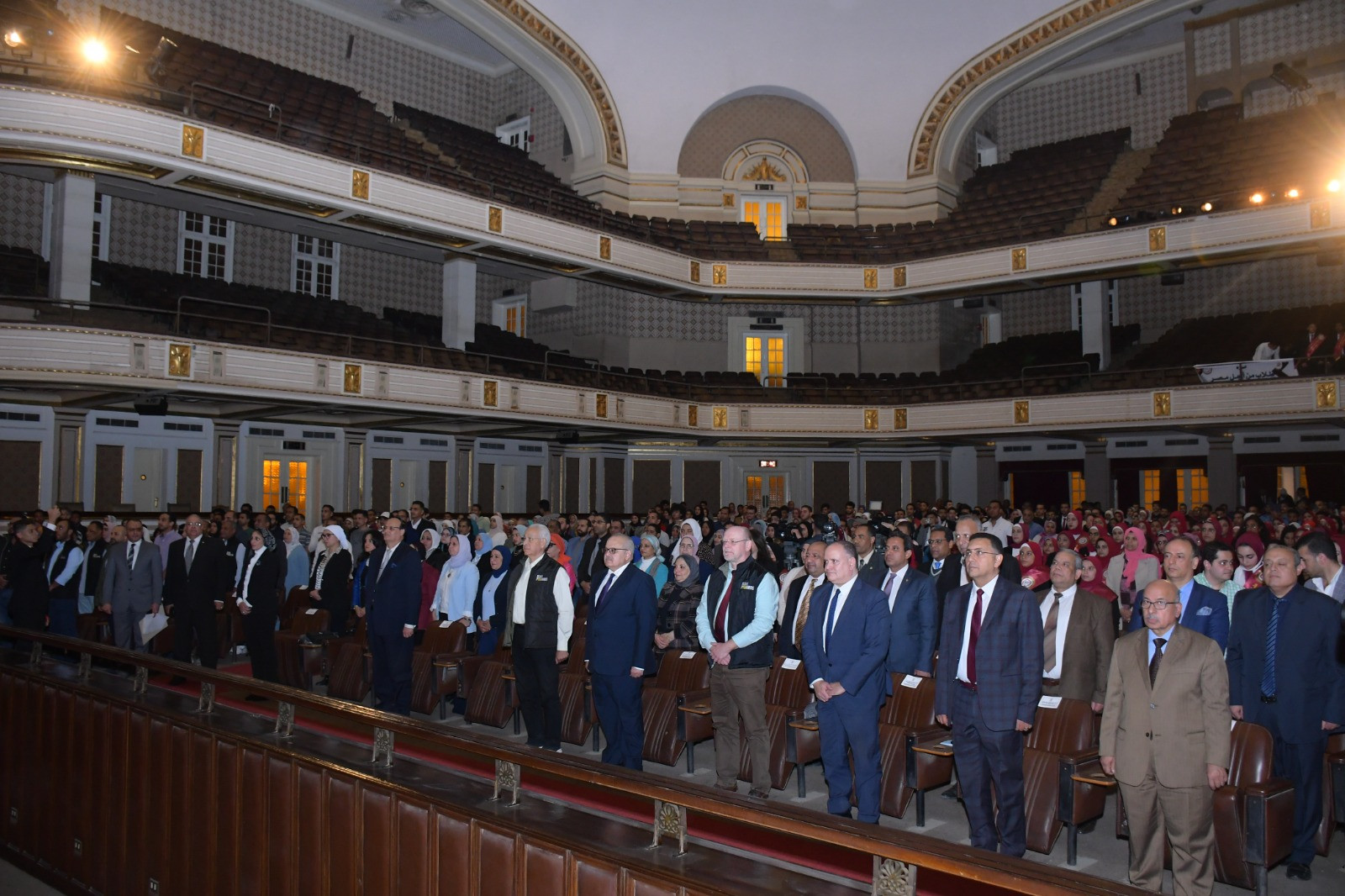 عميد هندسة القاهرة