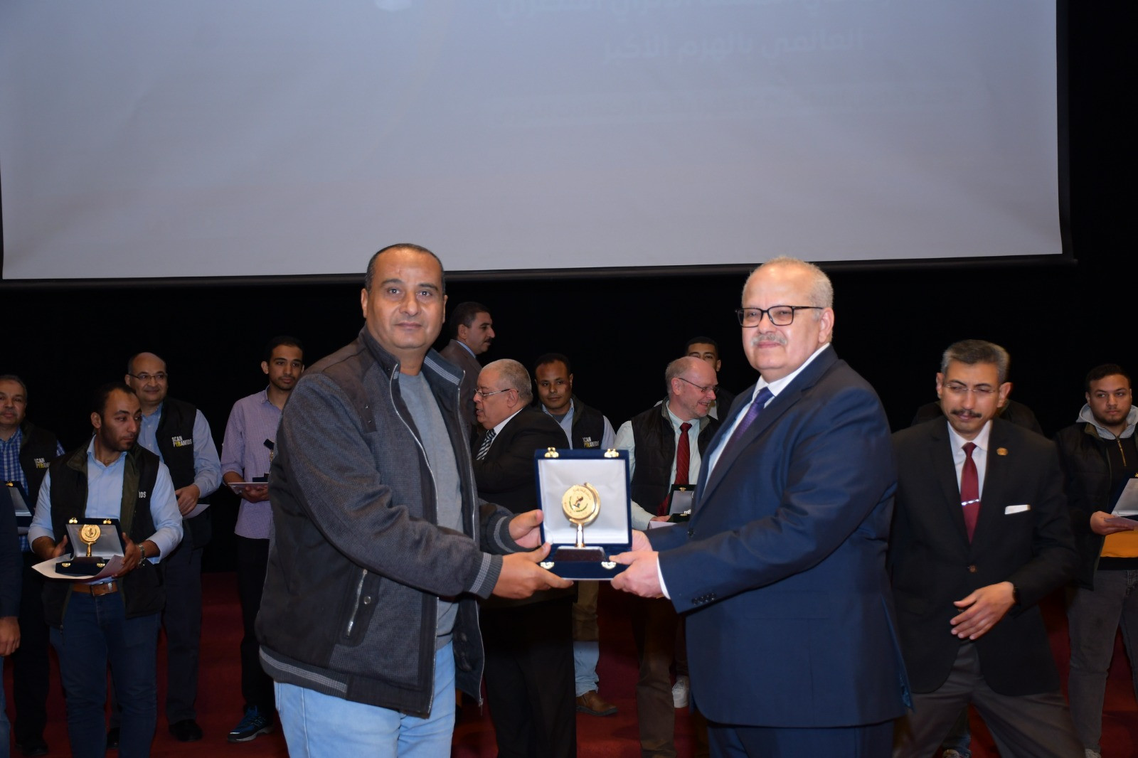 عميد هندسة القاهرة