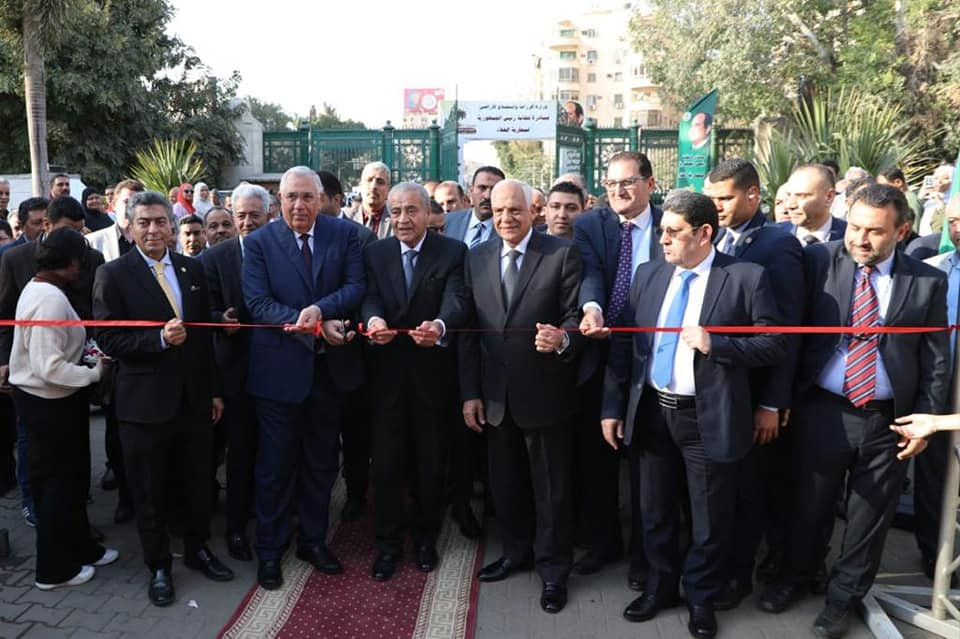 وزير الزراعة ووزير التموين ومحافظ الجيزة
