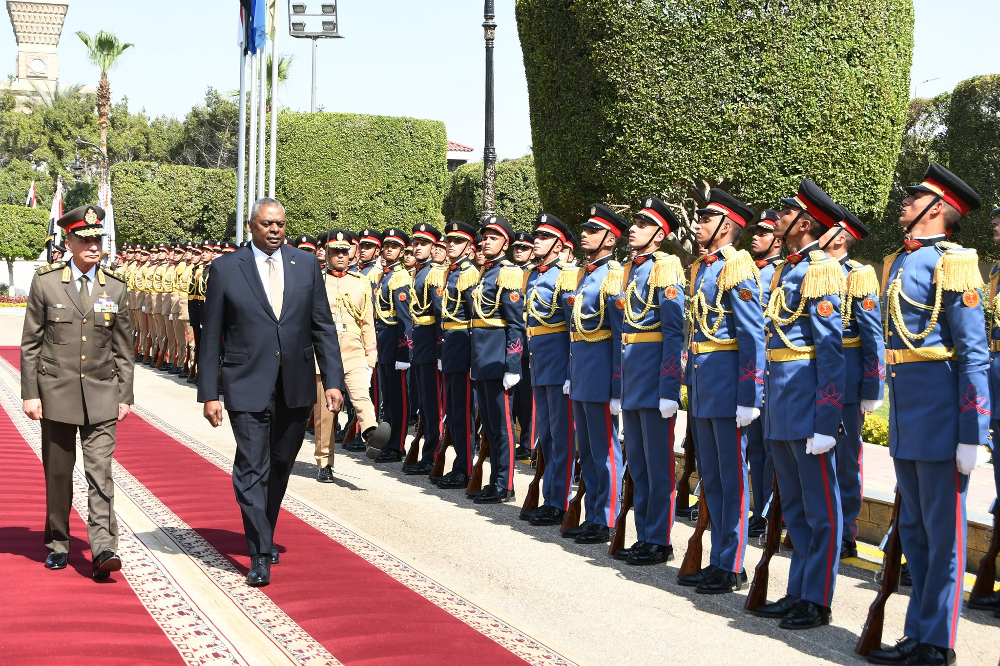 وزير الدفاع