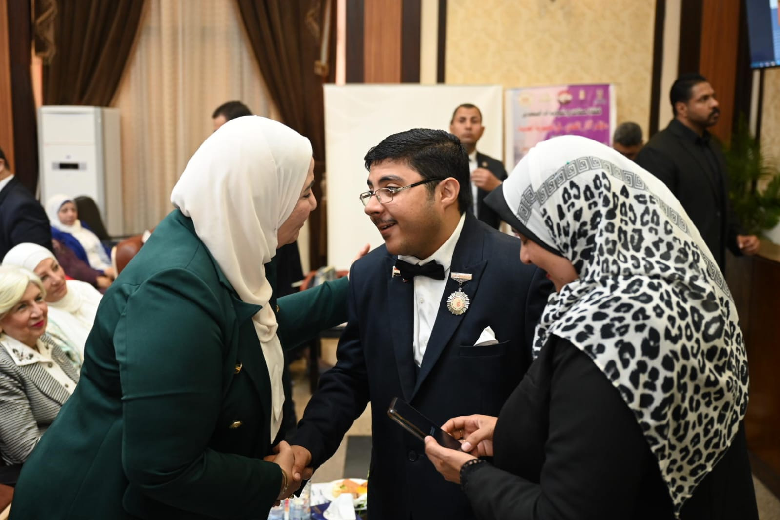 نيفين القباج