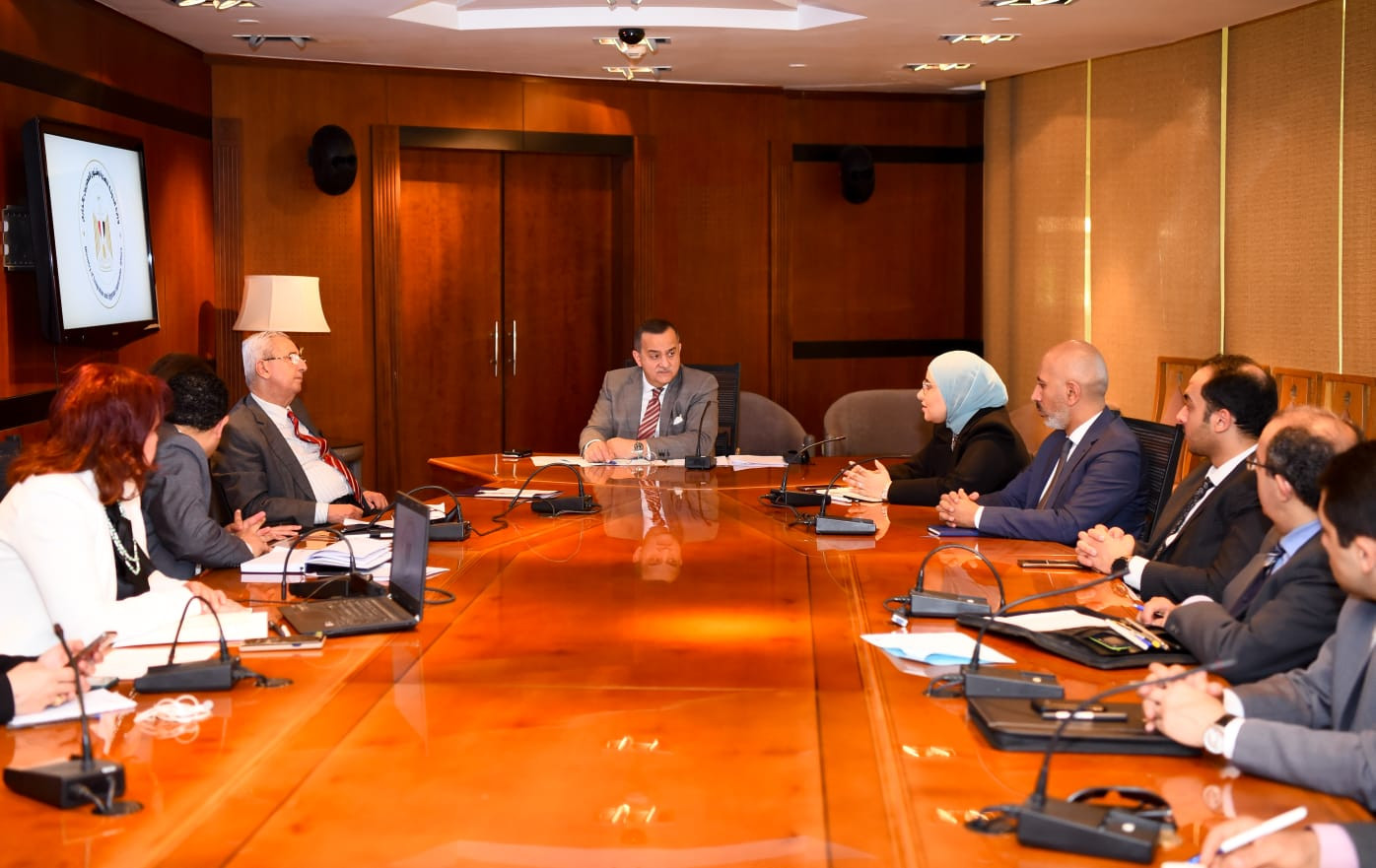 لجنة متابعة الطلاب المصريين بالخارج