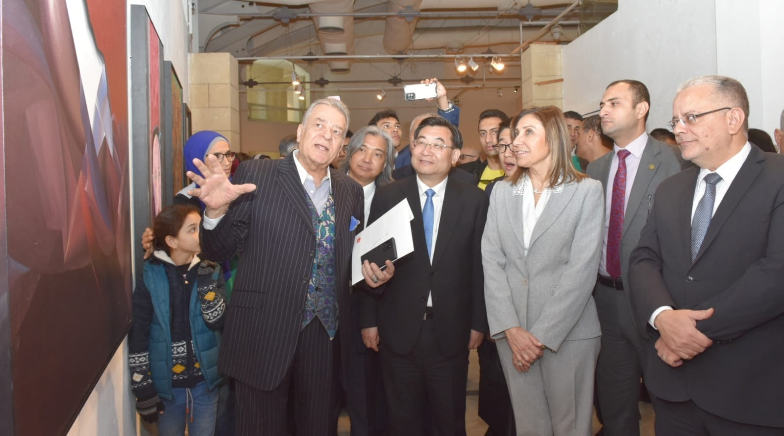 وزيرة الثقافة المصرية ونظيرها الصيني