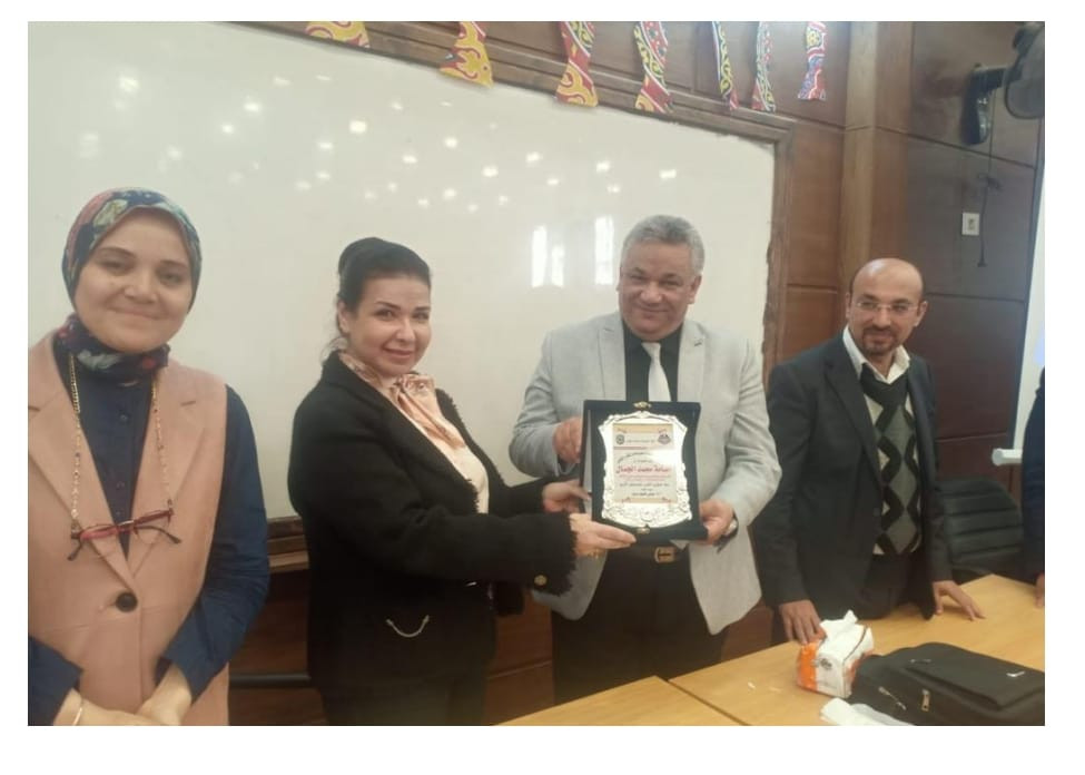 ندوة حرب اكتوبر دمنهور