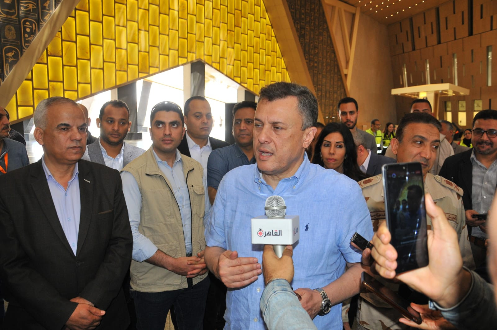 تفقد أحمد عيسي وزير السياحة والآثار منذ قليل المتحف المصري الكبير بميد