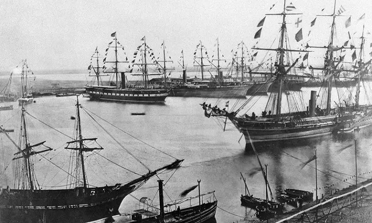 قناة السويس