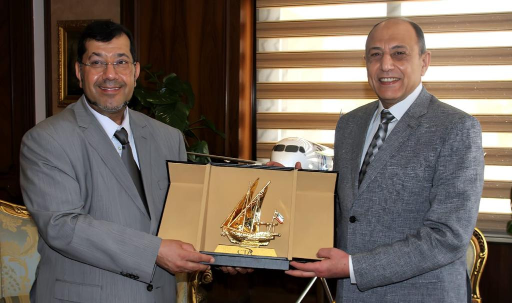 وزير الطيران