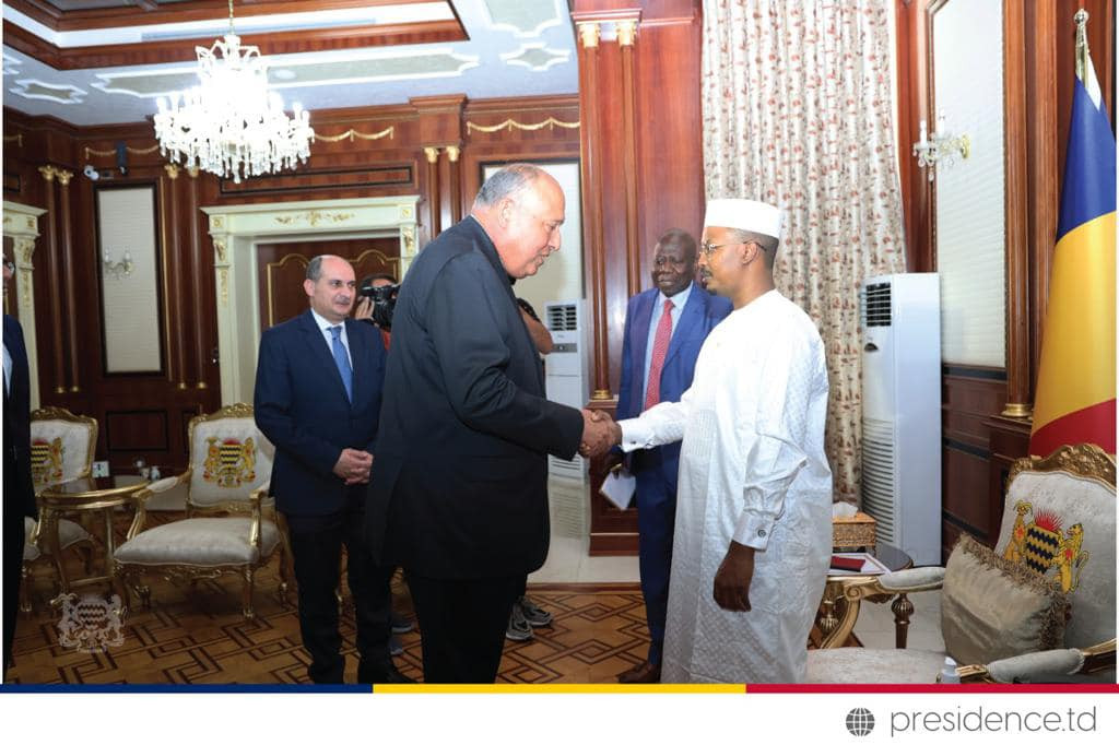 وزير الخارجية