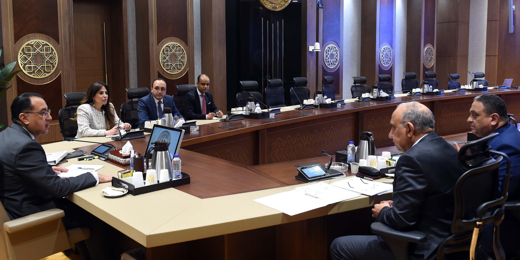 مجلس الوزراء