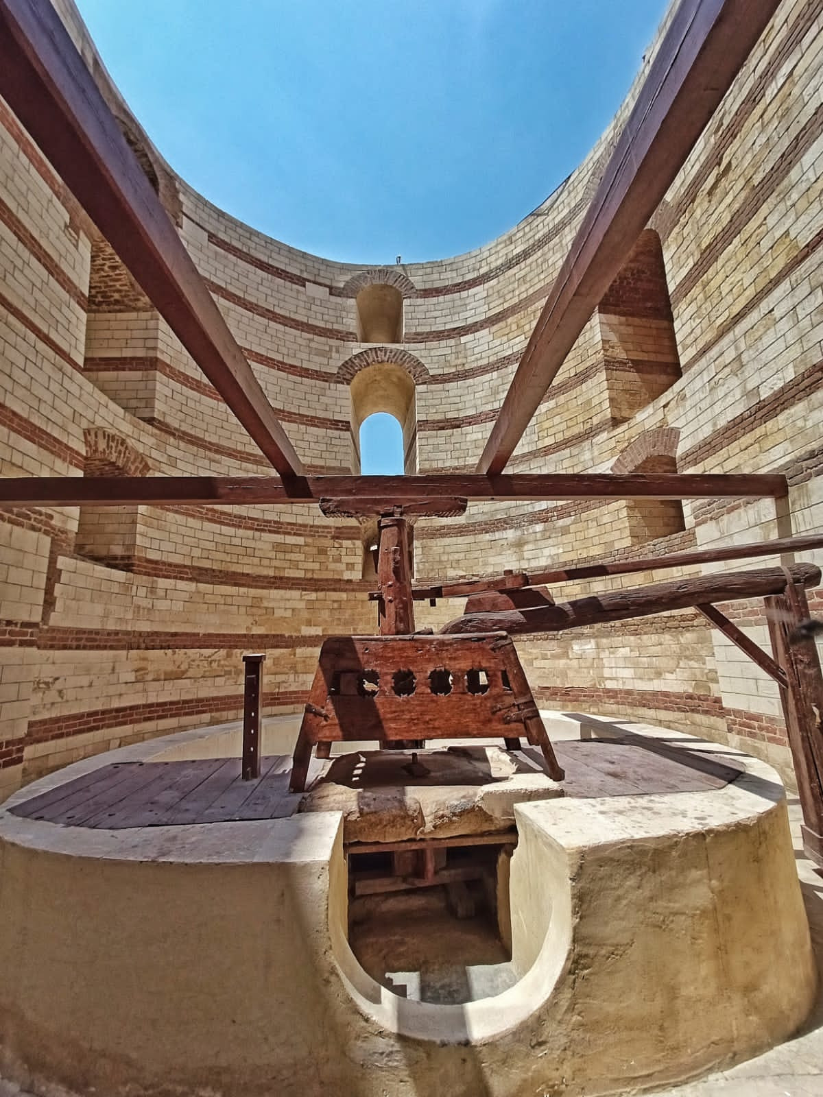 وزيري يتفقد مشروعات الترميم