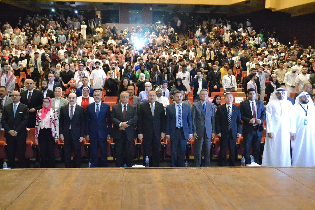 رئيس جامعة الإسكندرية