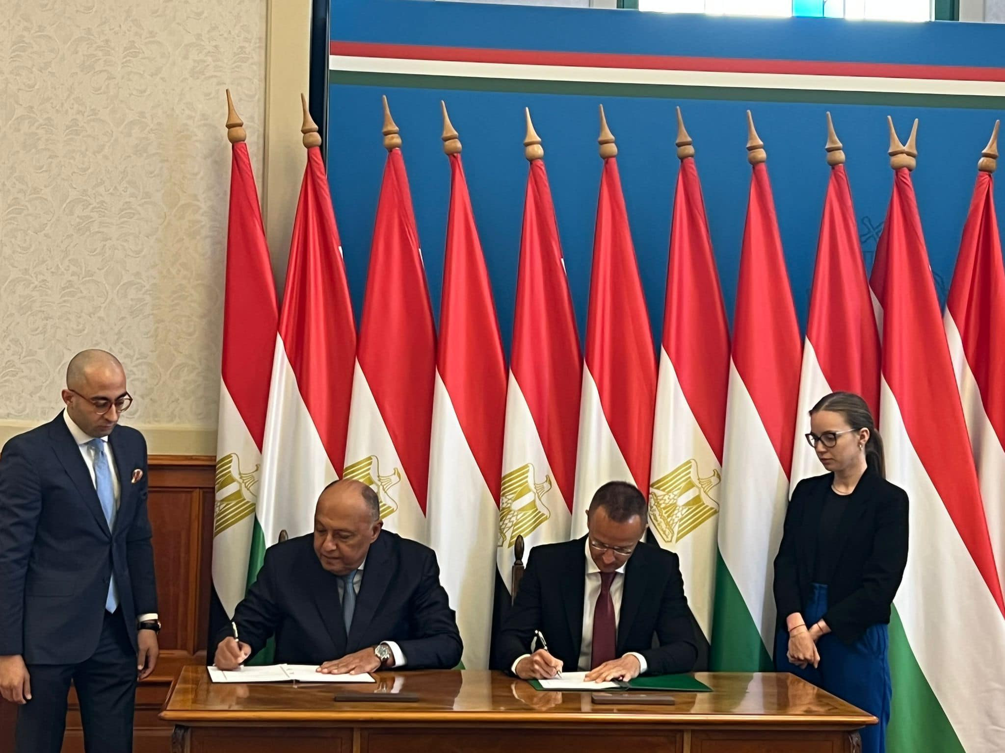 وزير الخارجية