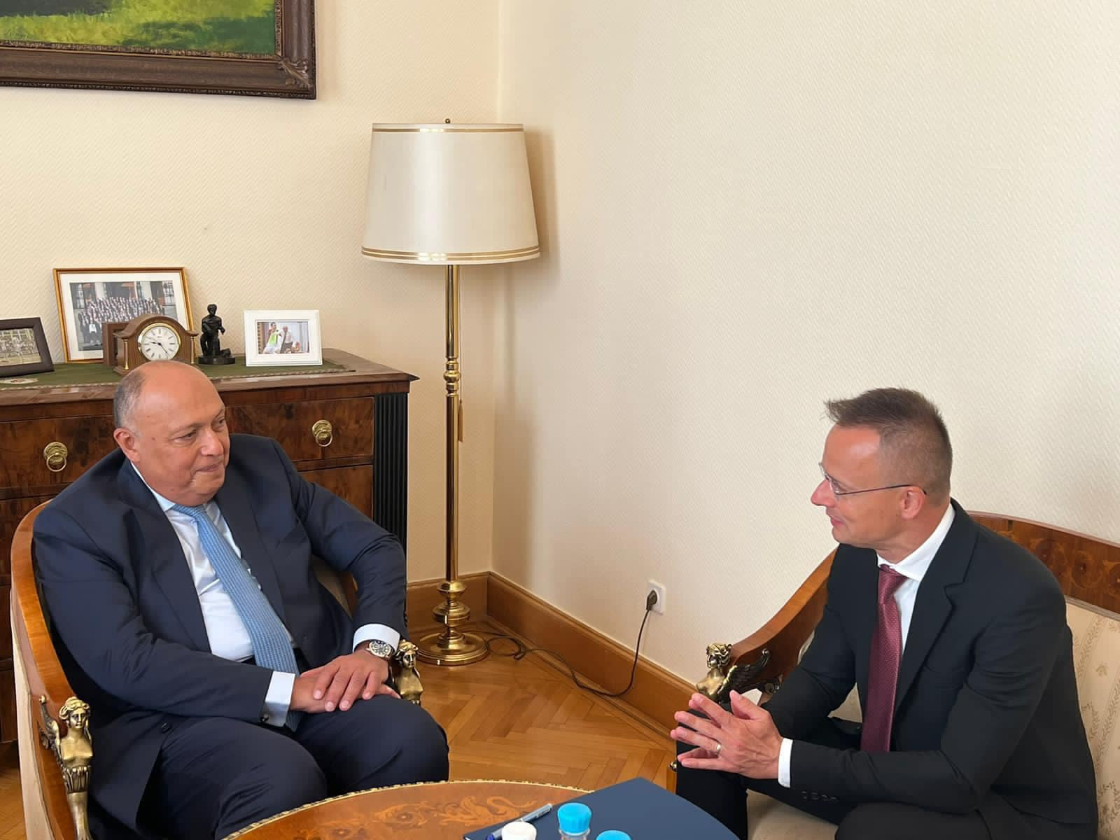 وزير الخارجية