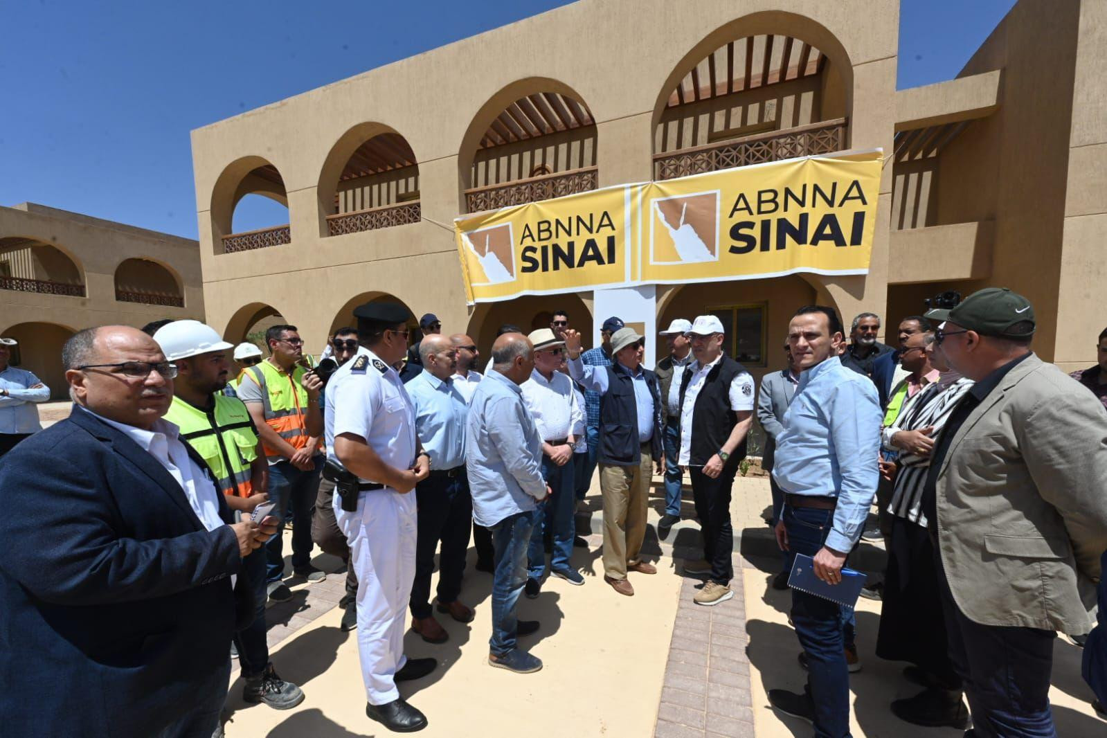 جولة وزير الإسكان