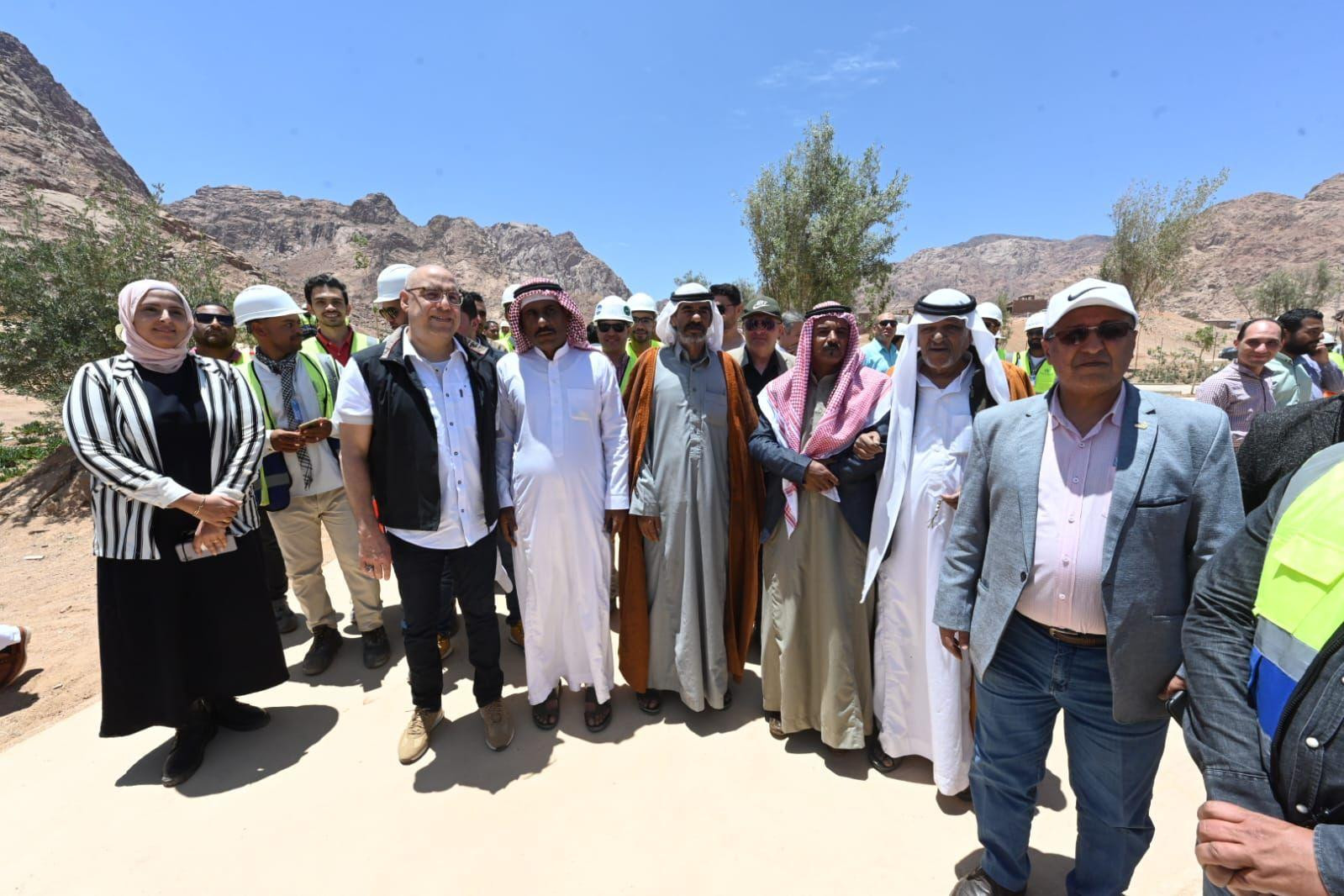 جولة وزير الإسكان
