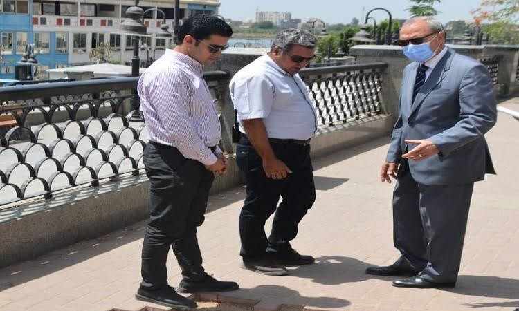 محافظ القليوبية يتفقد كورنيش النيل وممشى أهل مصر بمدينة بنها