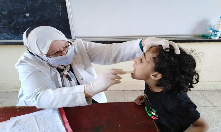 الكشف على ٤٢٦٠ مريضًا خلال القوافل الطبية المجانية بالغربية