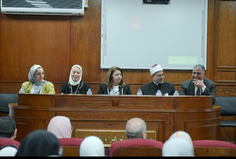 المجلس القومي للمرأة يشارك فى إفتتاح وحدة المرأة الآمنة