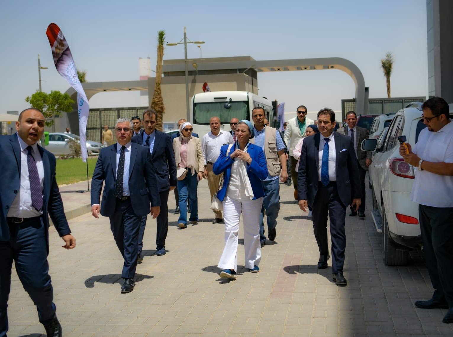 وزيرة البيئة