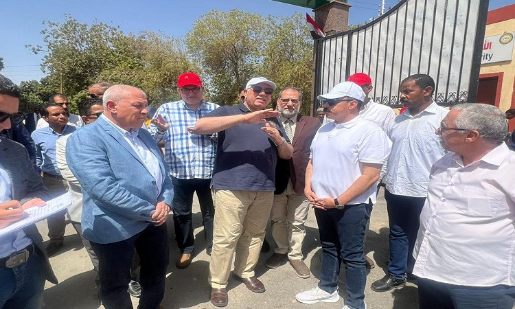 وزير الزراعة