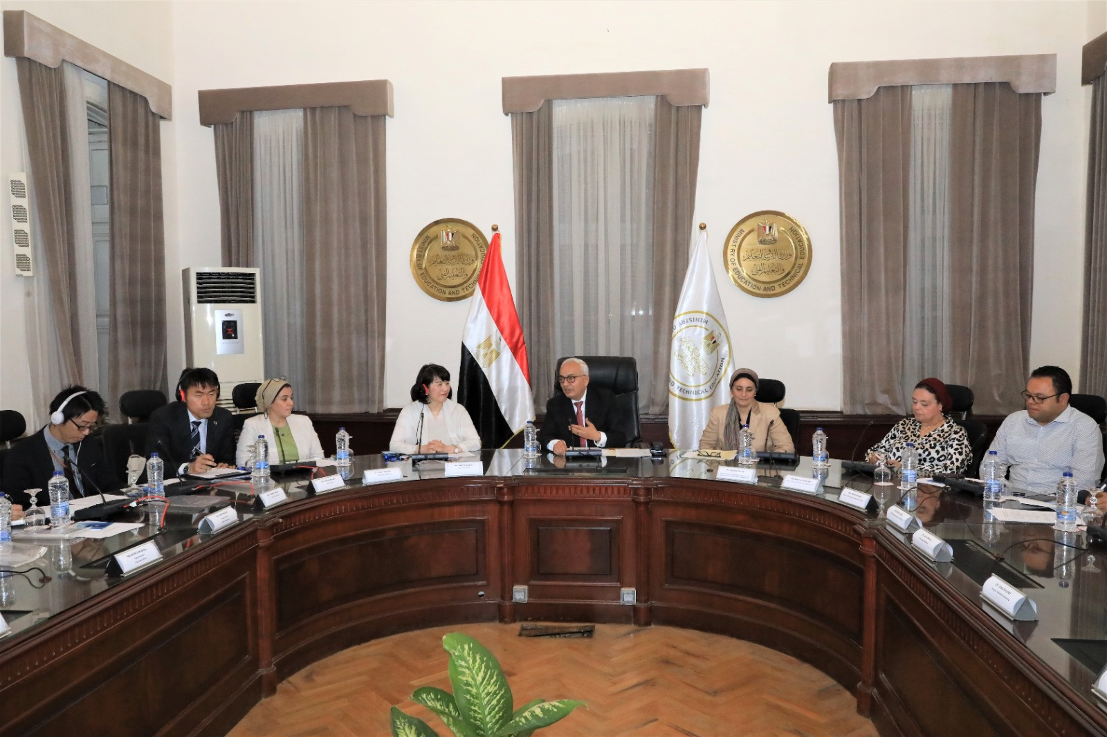 وزير التعليم يشهد حفل اعتماد التوكاتسو