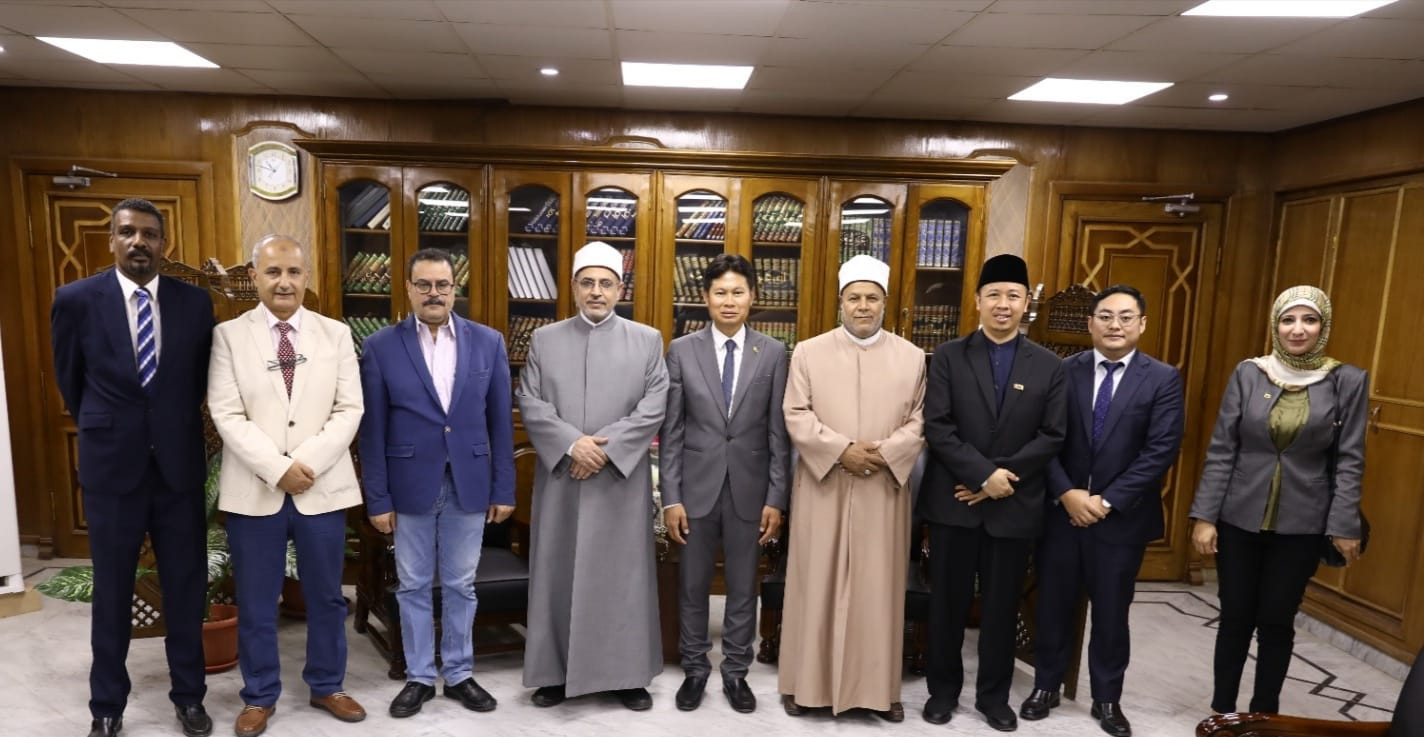 رئيس جامعة الأزهر