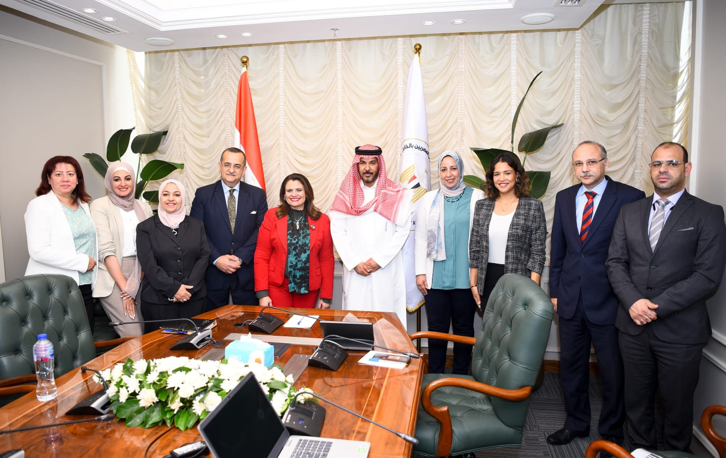 وزيرة الهجرة والملحق العمالي السعودي