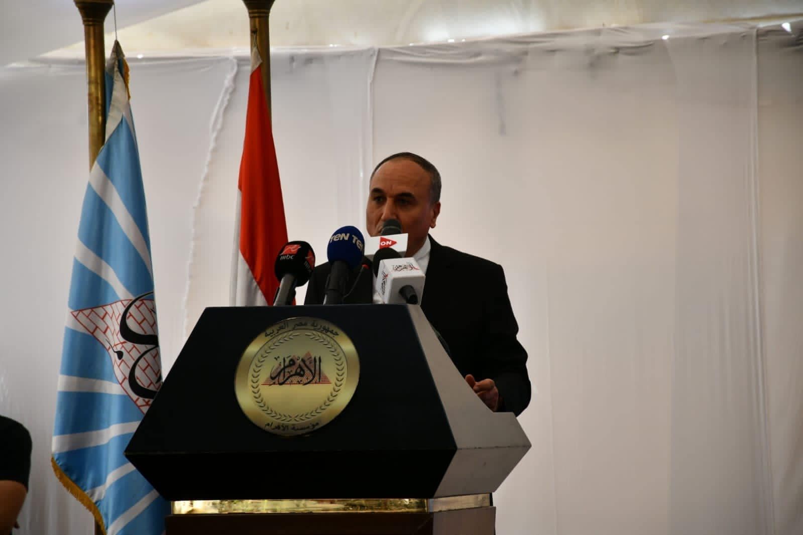 وضع حجر الأساس لنادى الإهرام