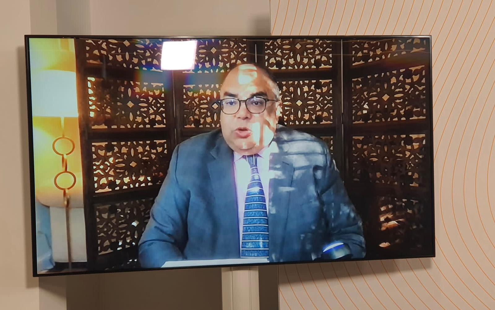 محمود محيي الدين