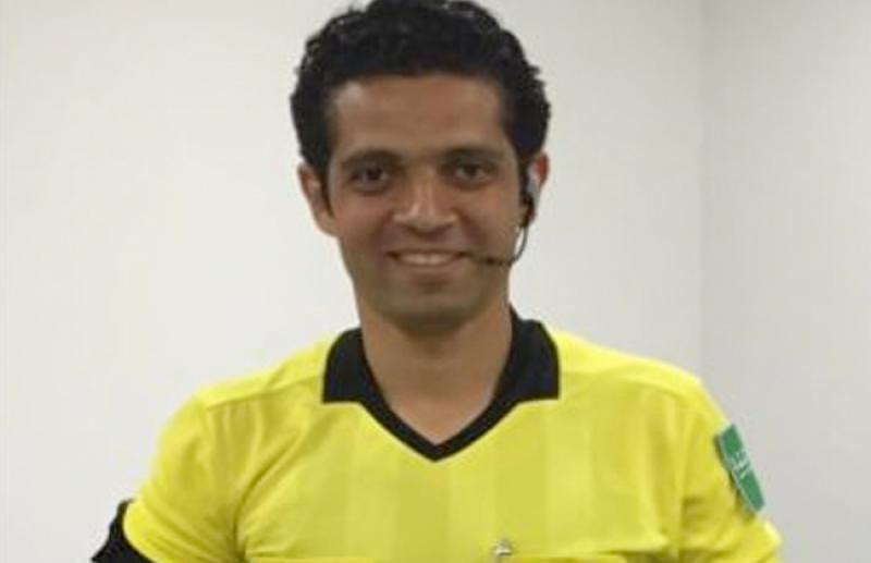 الحكم احمد الغندور