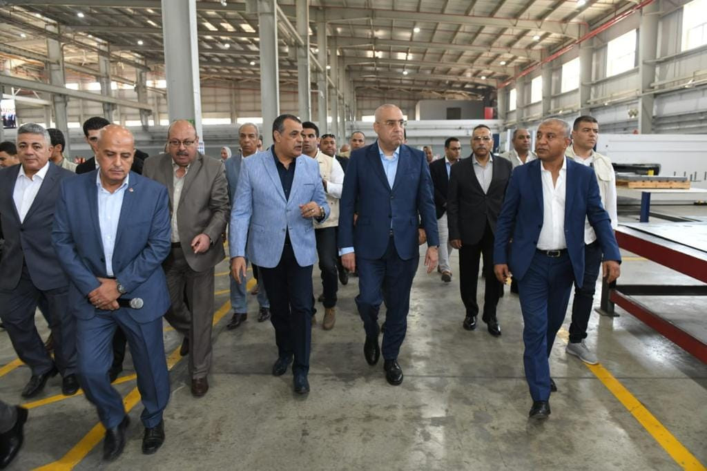 مصنع المصاعد الكهربائية
