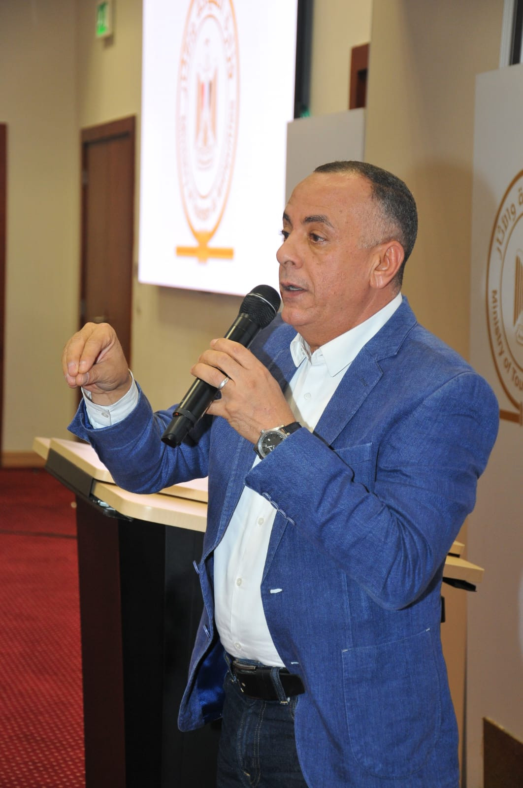 مصطفى وزيري