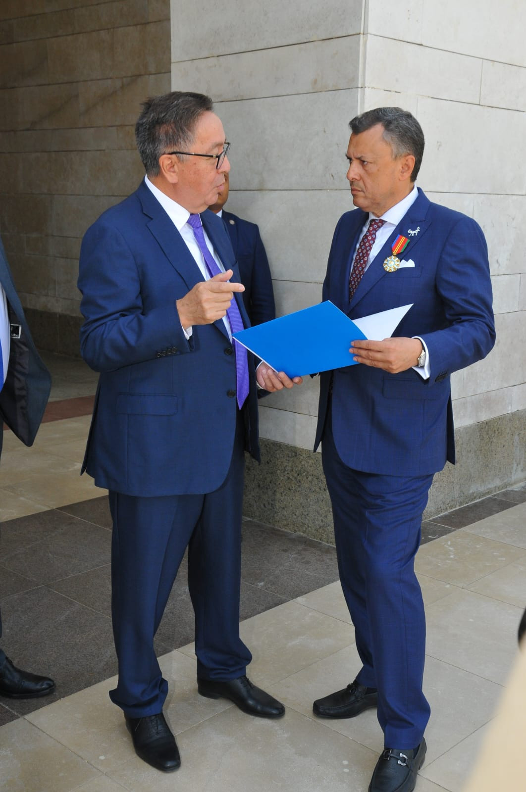 وزير السياحة