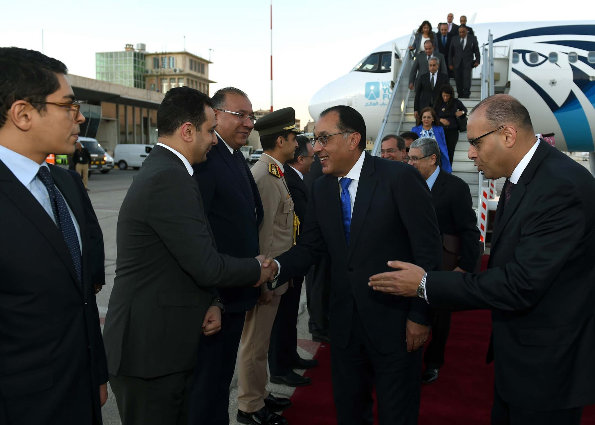 مدبولي يصل الأردن